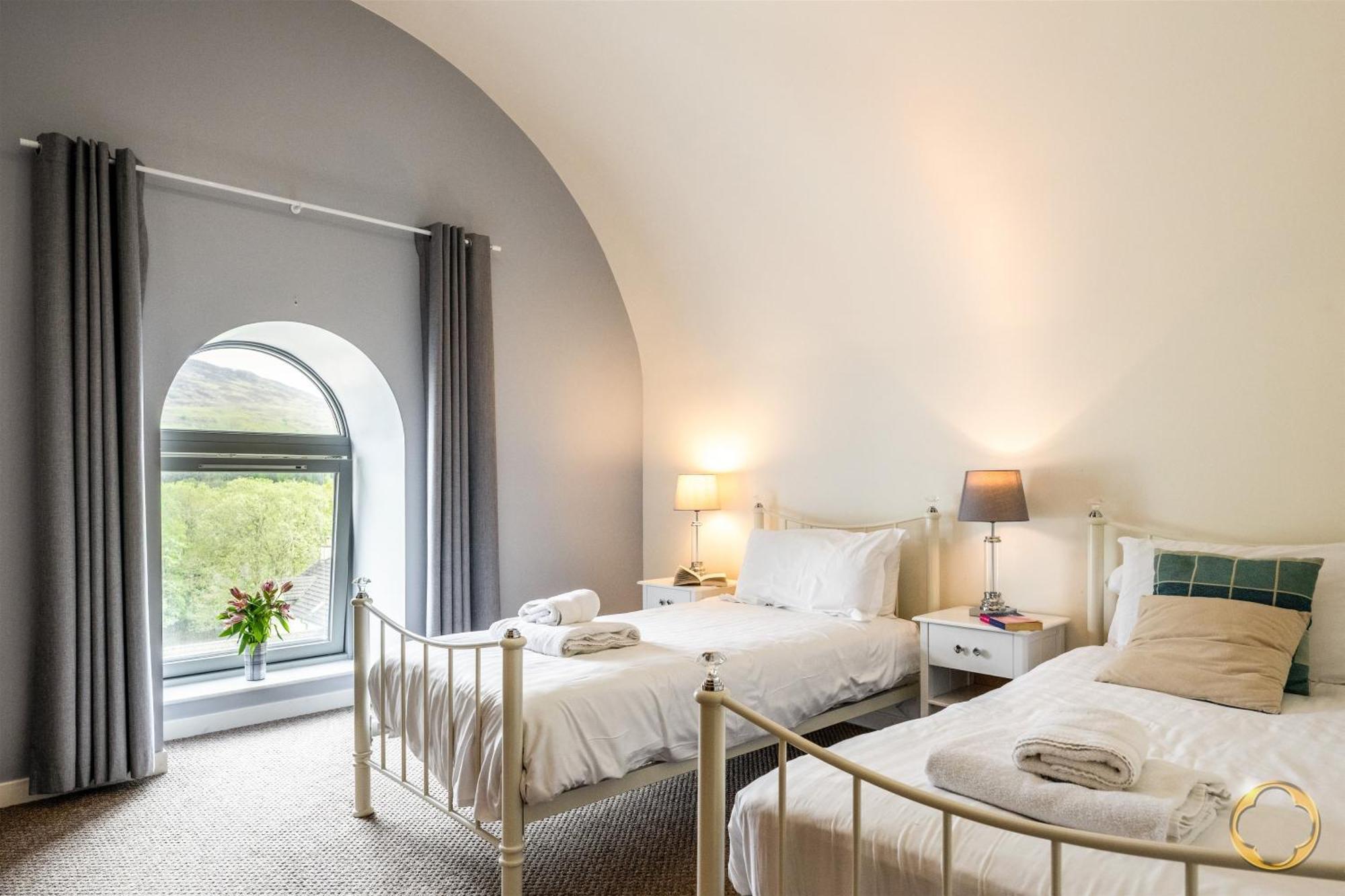 Apartmán Highland Club Direct Fort Augustus Exteriér fotografie